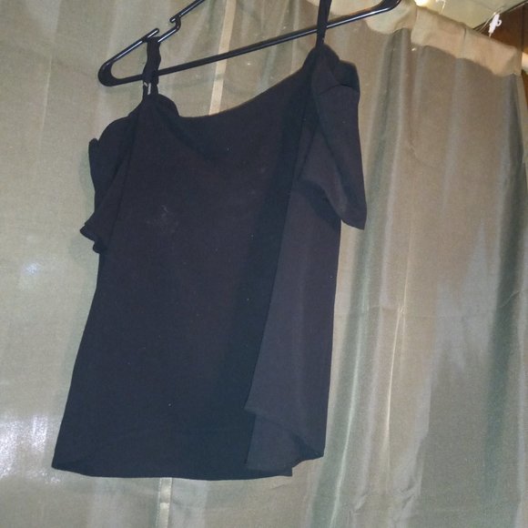 Off the Shoulder, Spaghetti Strap Top with Purple Embroidery near Cap sleeves. - Picture 4 of 4